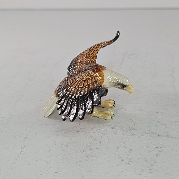 Northern Rose Bald Eagle Miniature Figurine Bird - Picture 6 of 8